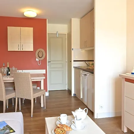 Village Cap Esterel - Le Village-23 By Interhome